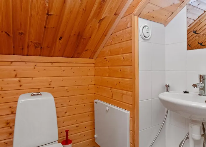 Karhu By Interhome 度假居 Savonranta